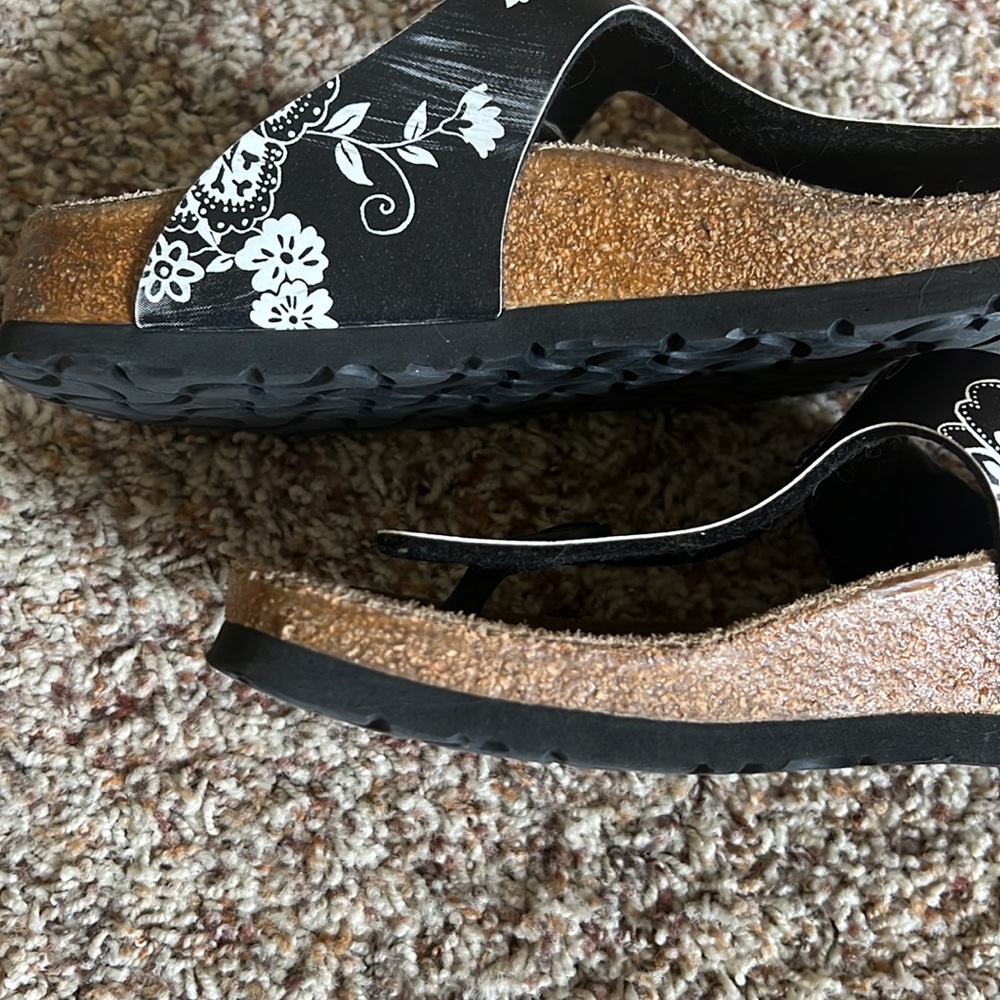 Pre Loved! Birkenstock Papillio Thong Sandals! Size 38 Regular. - Picture 10 of 12